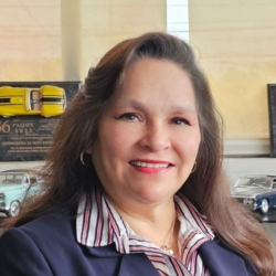 Norma Elias